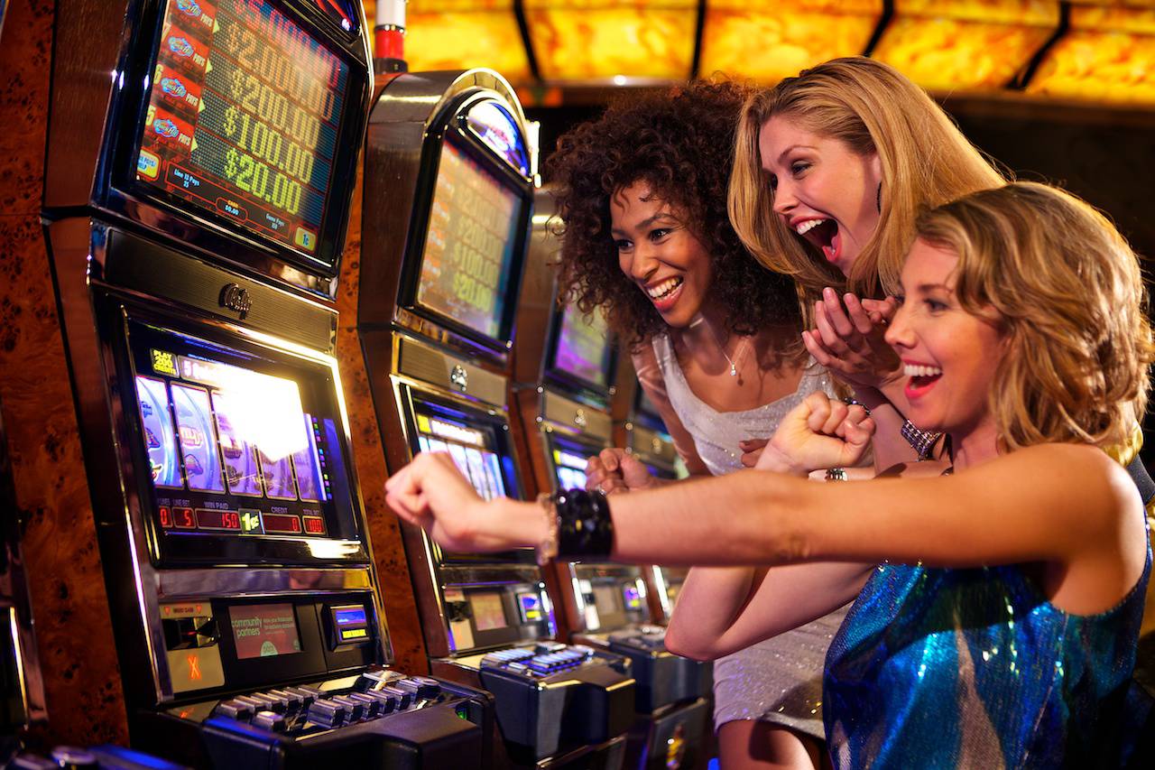 online slot machines vs casino